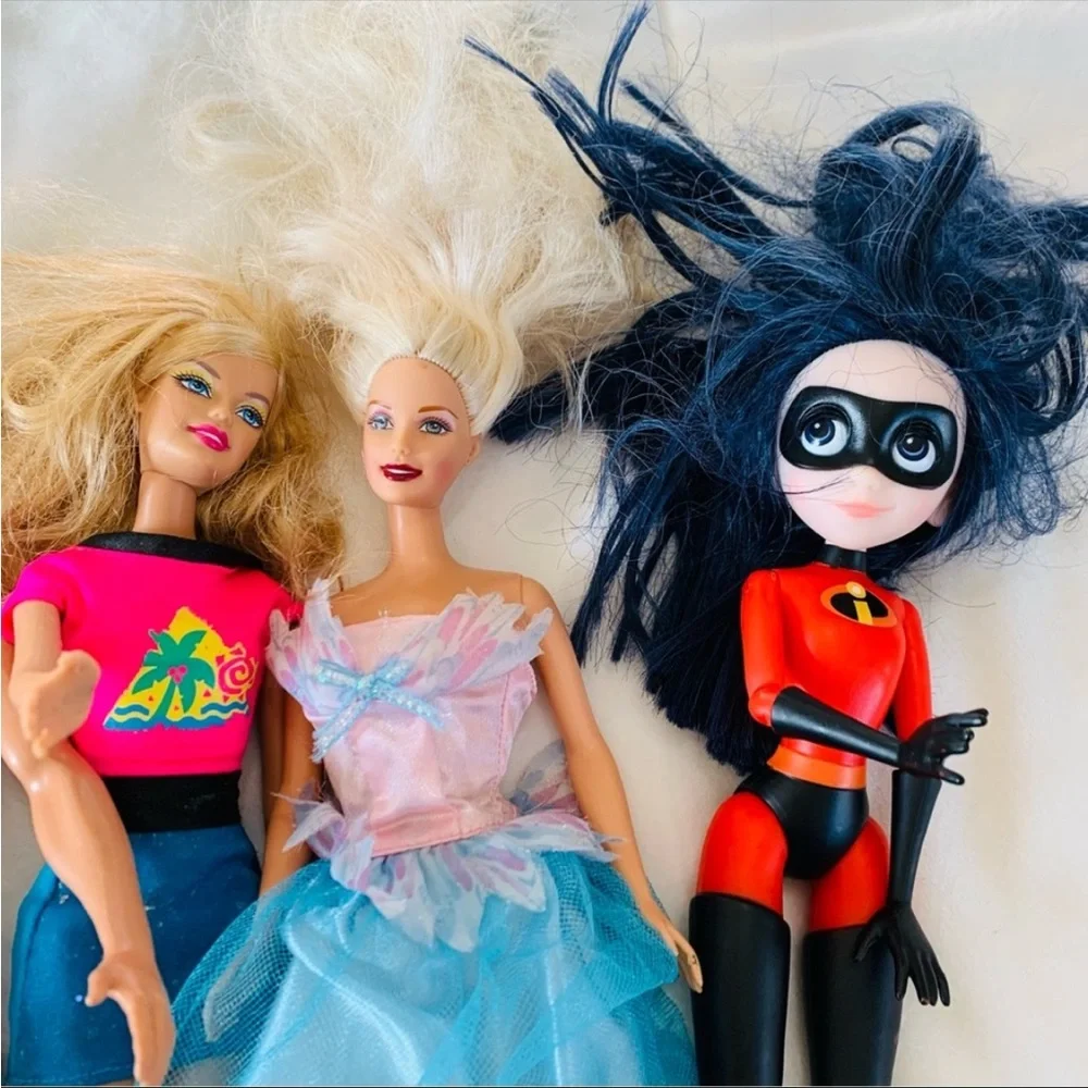 Dolls - Picture 4 of 6